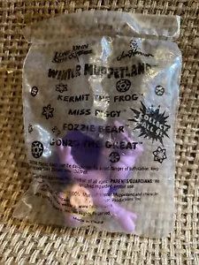 Vintage 1997 Long John Silver Winter Muppetland Neu in Verpackung Miss Piggy - Bild 1 von 4