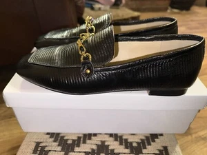 Guess women’s black Loafers - Picture 1 of 5