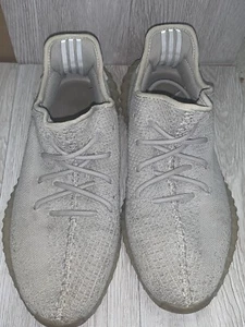 Taglia 9 - Adidas Yeezy Boost 350 V2 Low Sesame - Foto 1 di 10
