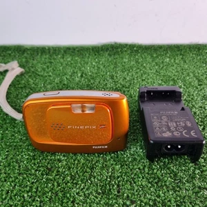 Fujifilm fotocamera digitale FinePix Z30 10,0 MP ARANCIONE testata - Foto 1 di 10