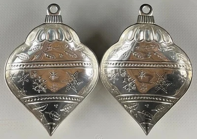 2 bandejas de baratijas con forma de adorno International Silver Co decoración navideña Foto 1 de 4