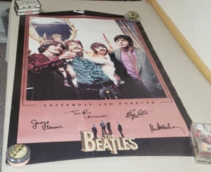 3 POSTER BEATLES IERI E OGGI RIVOLUZIONE 1979 COLLAGE STAZIONE RADIO HBG PA - Foto 1 di 24