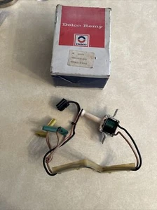 NOS GM 1985-86 Chevrolet GMC Light Truck Transmission Solenoid GM #8654194 Delco - Picture 1 of 11
