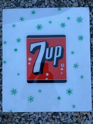 Letrero de refresco vintage 7UP 7 arriba publicidad copos de nieve de invierno acrílico ¡RARO! Foto 1 de 4