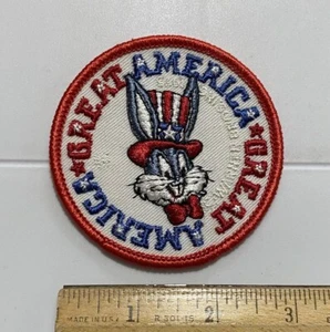 Vintage Bugs Bunny Great America Warner Bros. Bicentennial Embroidered Patch - Picture 1 of 3