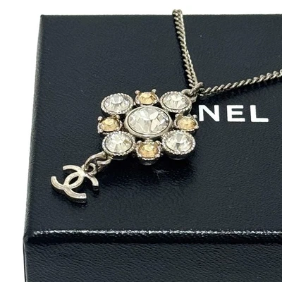 Collana CHANEL A13V COCO Mark CC logo strass argento autentico GIAPPONE - Immagine 1 di 4