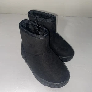 Cat & Jack Toddler Boots NWT - Picture 1 of 3