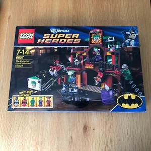 LEGO Dc Comics Super Heroes: The Dynamic Duo Funhouse Escape (6857) - Picture 1 of 2