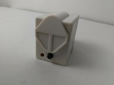 INTEC Receiver Dongle [White] for Nintendo Gamecube Wireless Controller - Image 1 of 4