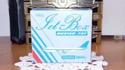 Schabak Modell 1:600, Jet-Box: Alitalia BOEING 747.  - Immagine 1 di 4