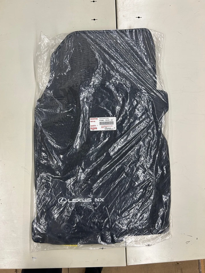 LEXUS OEM CARPET FLOOR MAT SET 2015-2021 NX200T NX300H BLACK W/SILVER STITCH - Изображение 1 из 1