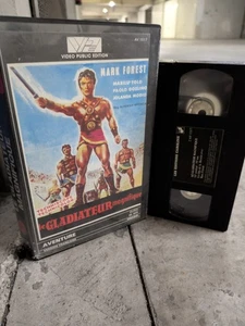 VHS - DER PRÄCHTIGE GLADIATOR - ALFONSO BRESCIA - MARK FOREST - Bild 1 von 1