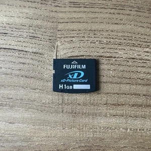 Fujifilm H 1GB XD Picture Card Type-H Memory Card for Fujifilm Olympus - Picture 1 of 2
