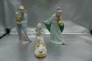 AVON TOM O'BRIEN 4 PIECE NATIVITY SCENE 1993 GLAZED PORCELIN - Picture 1 of 20