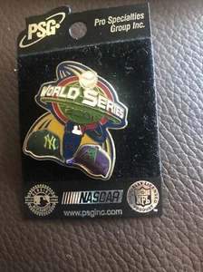 2001 Arizona Diamondbacks vs New York Yankees MLB Baseball World Series PSG Pin - Picture 1 of 4