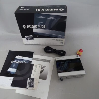 Native Instruments Audio 4 DJ USB Interface for Digital DJing with Box & Manual - Image 1 of 4