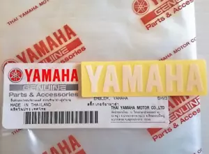 YAMAHA 60mm x 16mm WEISS AUFKLEBER STICKER BADGE LOGO *UK-LAGER* - Bild 1 von 1