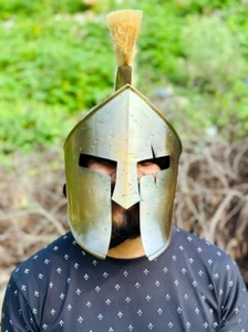 spartan 300 movie Helmet battle damage Great king Leonidas  Décor Item - Picture 1 of 10