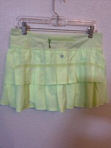 Lululemon Pace Setter Skirt Sz 8 Neon Petit/Polka Dot Ruffle Tennis Skort