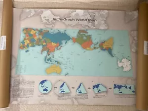 Poster mappa del mondo AuthaGraph taglia A1 W841 mm H594 mm interni Hajime Narukawa - Foto 1 di 3