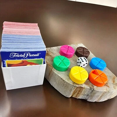 Disney Trivial Pursuit Edición Imagen Animada Piezas de Repuesto Tarjetas Foto 1 de 4