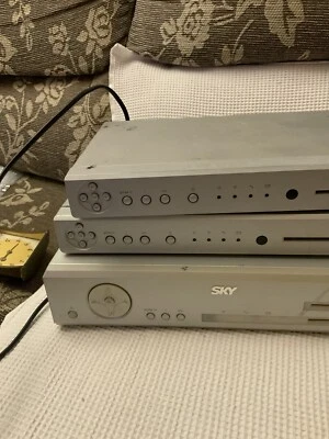 decoder sky lotto di 3 pezzi  - Immagine 1 di 4