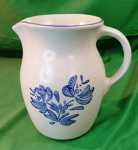 Pfaltzgraff Yorktowne Krug blau Blumen 6 1/2 hoch 4" Durchmesser Steinzeug USA - Bild 1 von 17