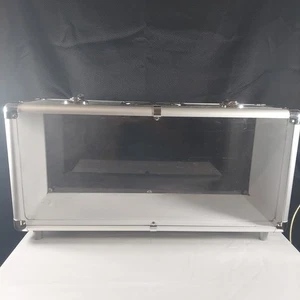 Patron Tequila nur Geschenk/Aufbewahrungskoffer, Metall 119”x10”x6 1/2”. Flip Lock Verschluss - Bild 1 von 8