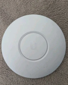 Point d'accès Ubiquiti Networks UniFi nanoHD - Blanc - Photo 1/1