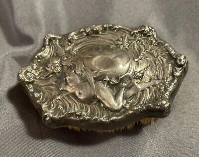 Antiguo cepillo de vestidor de doncella desnuda de plata esterlina período Art Nouveau A Foto 1 de 4