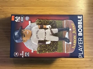 AARON JUDGE New York Yankees MLB “Field of Dreams” Game Bobblehead NIB! - Picture 1 of 6