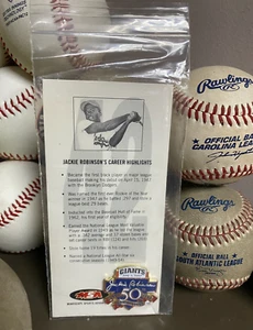Jackie Robinson 50th Anniv. Commemorative PIN • San Francisco Giants SGA 1997 - Picture 1 of 3