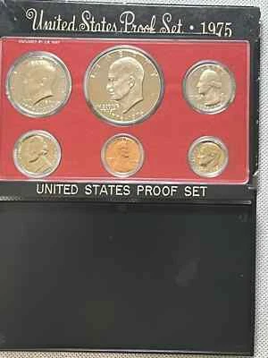 1975-S Proof Set U.S. Mint OGP "THE LOST YEAR" In OGP. T140 - Image 1 of 2