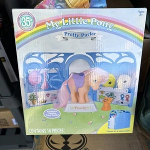 MY LITTLE PONY 2018 35° Anniversario Collezione PRETTY PARLOR Set con PEACHY PONY - Foto 1 di 1