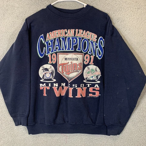 Vintage Minnesota Twins 1991 World Series Sweater Large Blue Tultex Super-weigh Cover