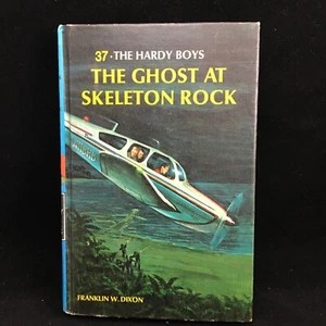 The Hardy Boys 37 The Ghost at Skeleton Rock 1966 HB Franklin Dixon - Bild 1 von 7