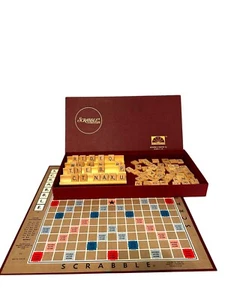 Vintage Scrabble game - Picture 1 of 4