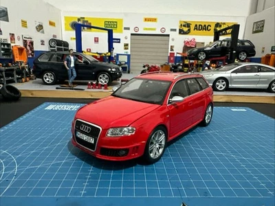 Audi RS 4 Avant 2006 - MINICHAMPS 1:18 Rossa - Immagine 1 di 4
