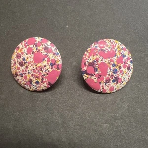 Orecchini retrò anni 80 vintage metallo traforato rosa tondo vernice schizzi - Foto 1 di 6