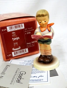 NEW~Goebel Hummel Figurine 2087/B HONOR STUDENT~Collector Club~MIB TMK8 - Picture 1 of 9