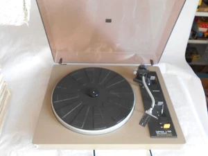 Tocadiscos vintage Lenco L133 transmisión por correa parada automática suizo vendido para repuestos reparación - Imagen 1 de 8