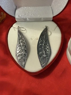 PENDIENTES SILPADA W2281 PLATA DE LEY 925 GRABADOS HOJA FLORAL K59C Foto 1 de 3