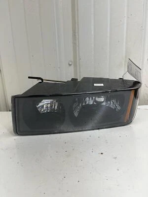 06 CHEVY AVALANCHE 1500 Headlamp Assembly LeftLower Body CladdingTyc Foto 1 de 4