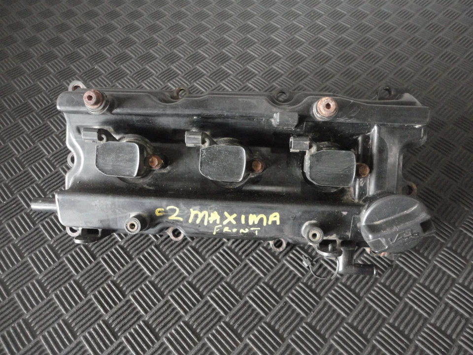 Nissan Máxima 2002 3,5 L V6 Vin D cuarto dígito motor A/T cubierta de válvula delantera Foto 1 de 4