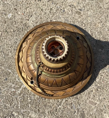 Vintage Ornate FLUSH MOUNT Metal CEILING  LIGHT FIXTURE BASE SINGLE BULB Art Dec Cover