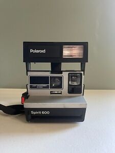 VINTAGE POLAROID Spirit 600 Instant Film Camera "Light Management System" Tested
