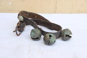 Antike Glocken Glöckchen Schellen Rund IN Bronze Durchmesser mm.34 Mit Halsband - Bild 1 von 6