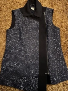 Black/Blue/White tweed vest Ann Klein, Size 12, asymmetrical Zipper Closure - Picture 1 of 7