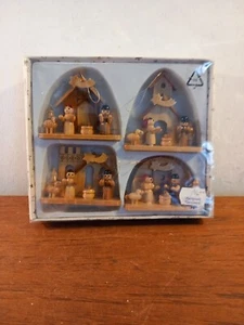 VINTAGE GERMAN CHRISTMAS TREE DECORATIONS,  WOODEN X4,  NATIVITY SCENE  - Picture 1 of 11