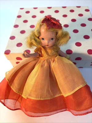 Muñeca Nancy Ann Storybook "Otoño" con etiqueta en caja Foto 1 de 4